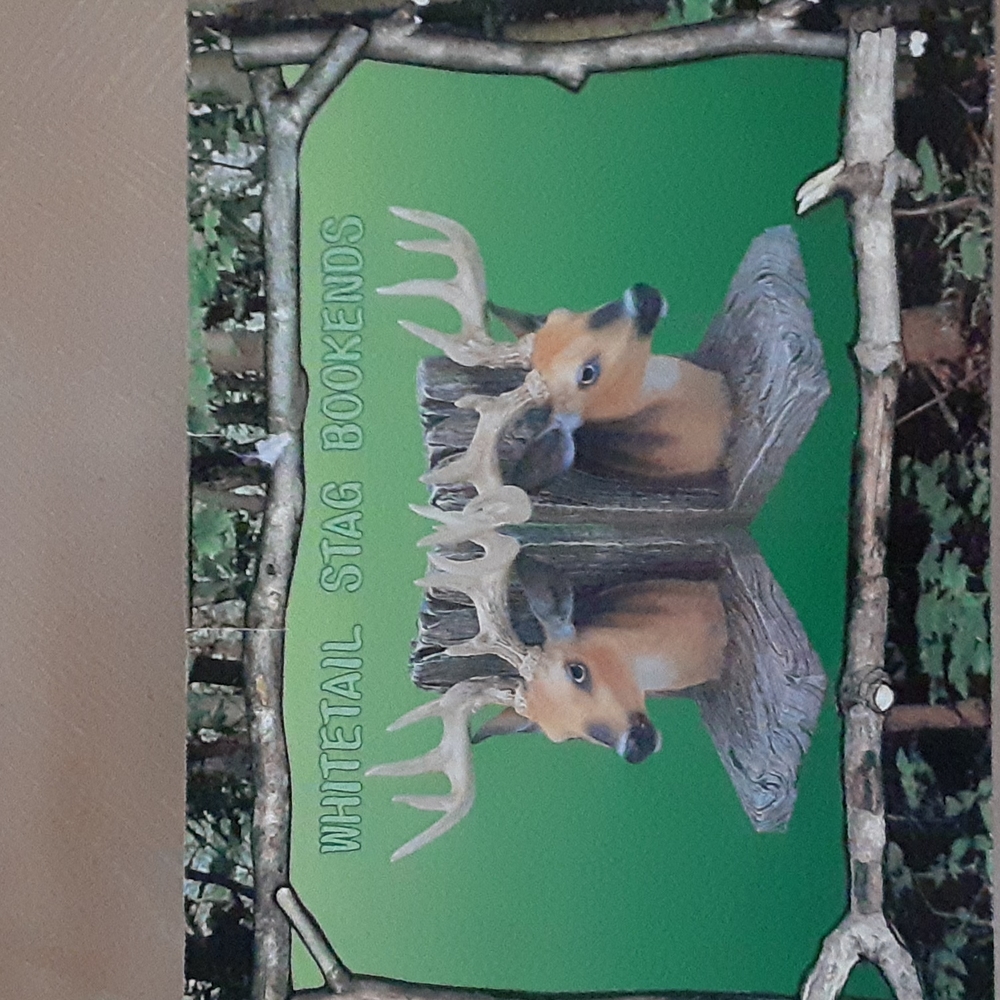 Trippie's Inc 2004 Whitetail Stag Bookends